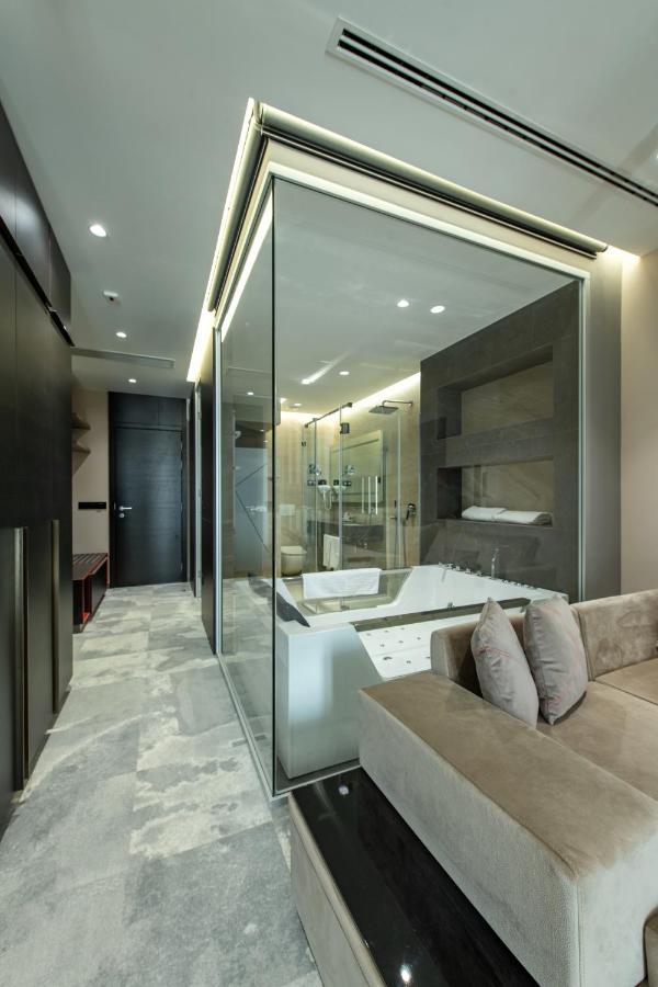 Hotel Zeneva Lux Kragujevac Esterno foto